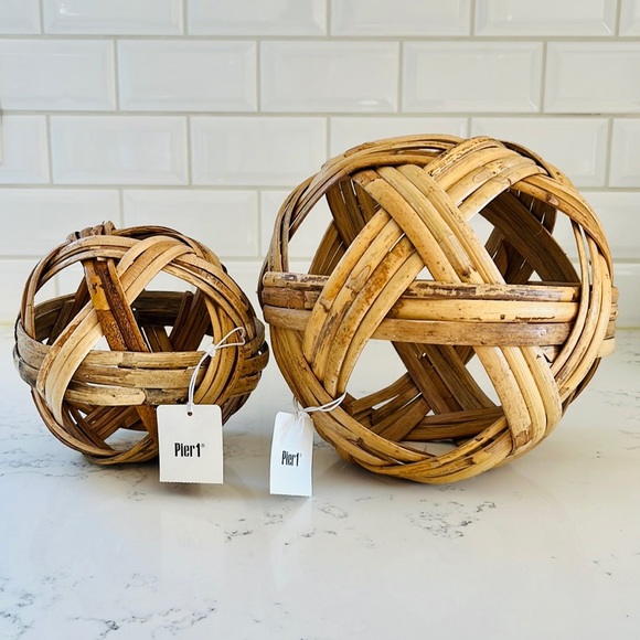 Pier 1 Split Rattan Decorative Spheres - Picture 5 of 12
